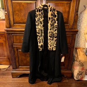 Vintage Donny Brook Dillard’s NWT Black Coat with Leopard Print Trim Size 7/8